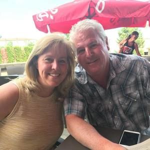 Meet your Posher, Suzanne